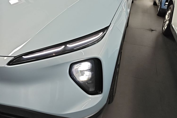 Used Nio ES6 2024 75 kWh Left Front Headlight