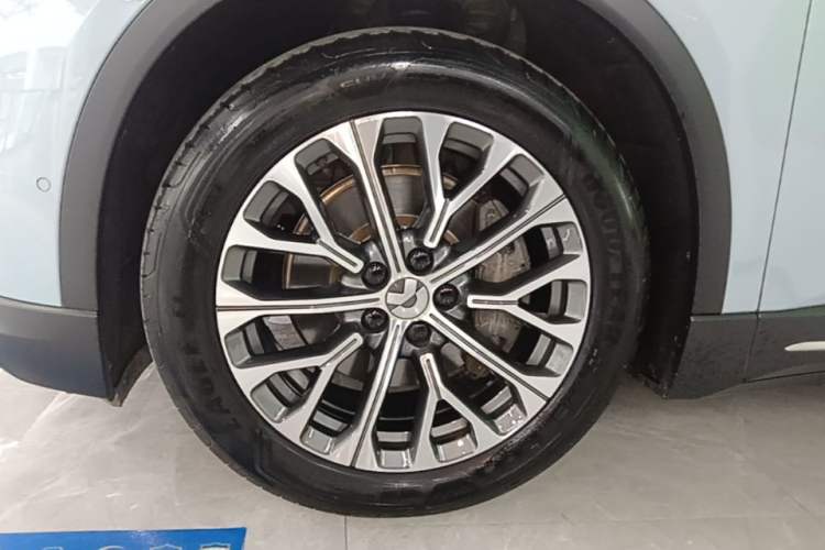 Used Nio ES6 2024 75 kWh Left Front Wheel Hub