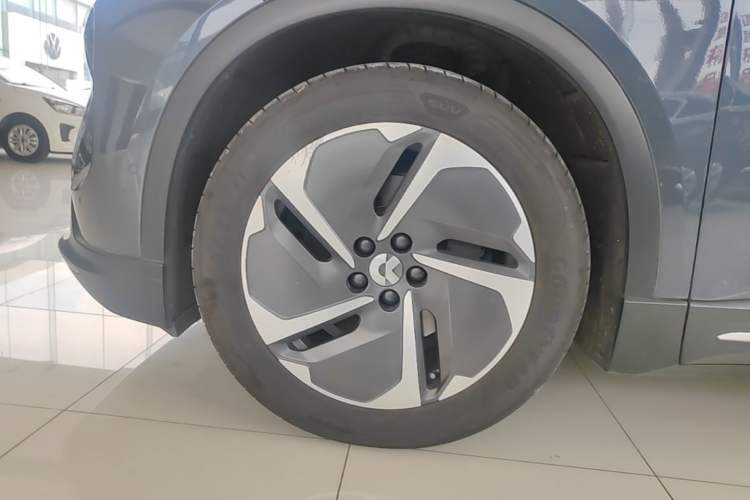 Used Nio ES6 2024 75 kWh Left Front Wheel Hub