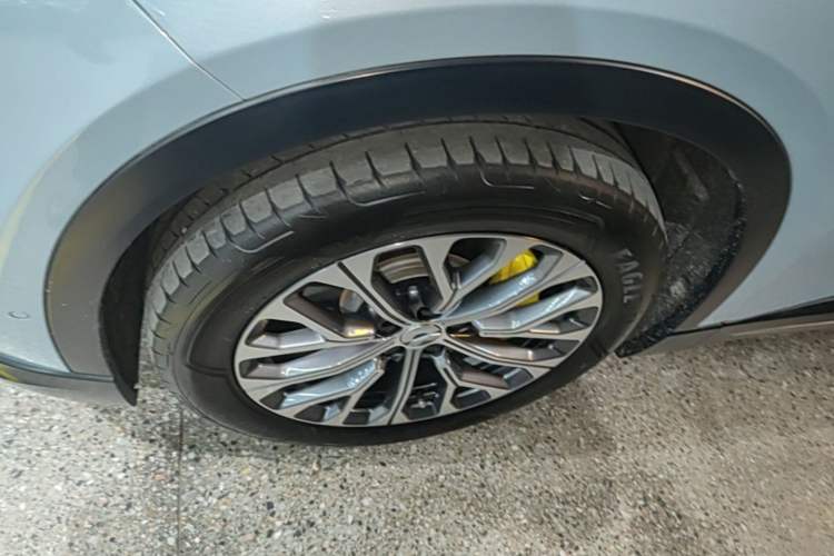 Used Nio ES6 2024 100kWh Left Front Wheel Hub