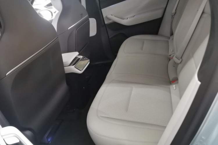Used Nio ES6 2024 75 kWh Left Rear Seat