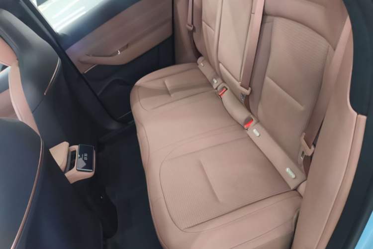 Used Nio ES6 2024 75 kWh Left Rear Seat