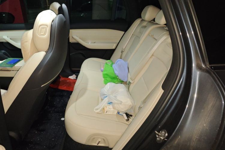 Used Nio ES6 2024 75 kWh Left Rear Seat