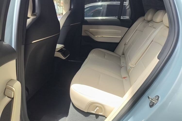 Used Nio ES6 2024 75 kWh Left Rear Seat