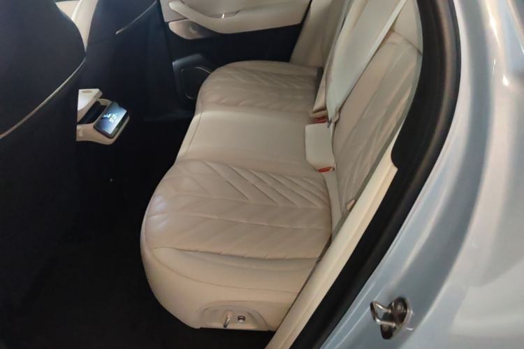 Used Nio ES6 2024 75 kWh Left Rear Seat