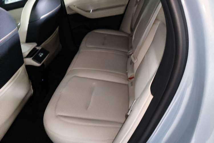 Used Nio ES6 2024 75 kWh Left Rear Seat