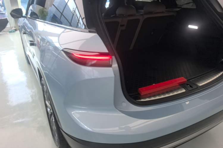 Used Nio ES6 2024 75 kWh Rear Left 45 Deg