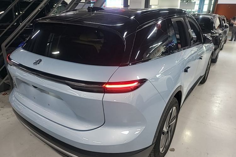 Used Nio ES6 2024 75 kWh Rear Right 45 Deg