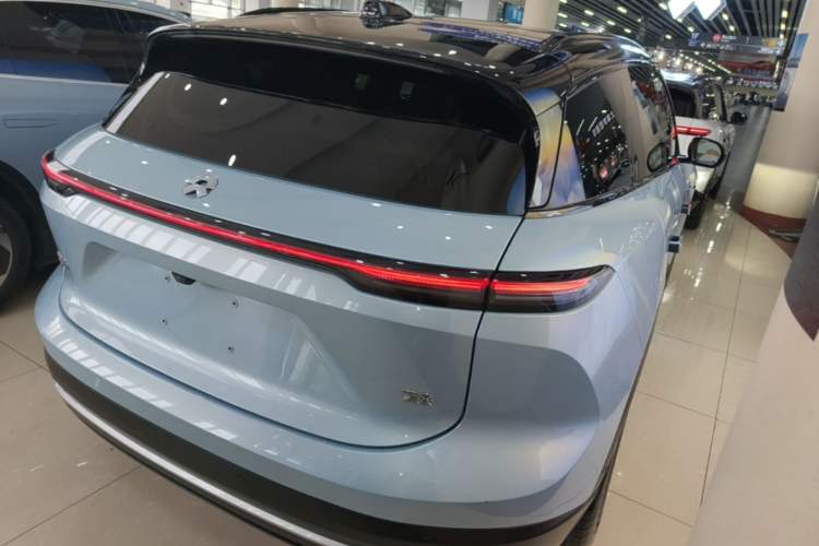 Used Nio ES6 2024 75 kWh Rear Right 45 Deg