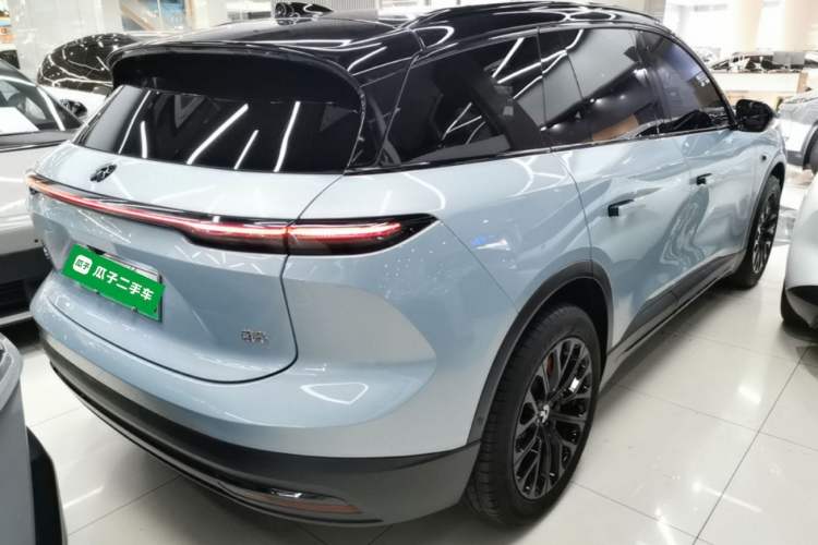Used Nio ES6 2024 75 kWh Rear Right 45 Deg