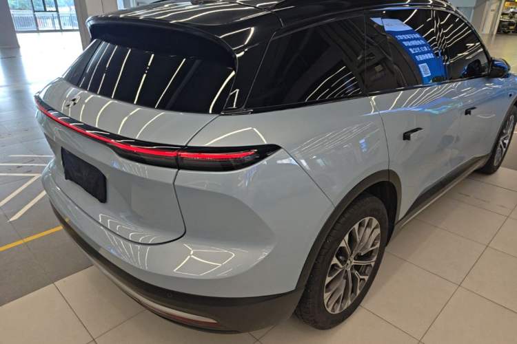Used Nio ES6 2024 75 kWh Rear Right 45 Deg