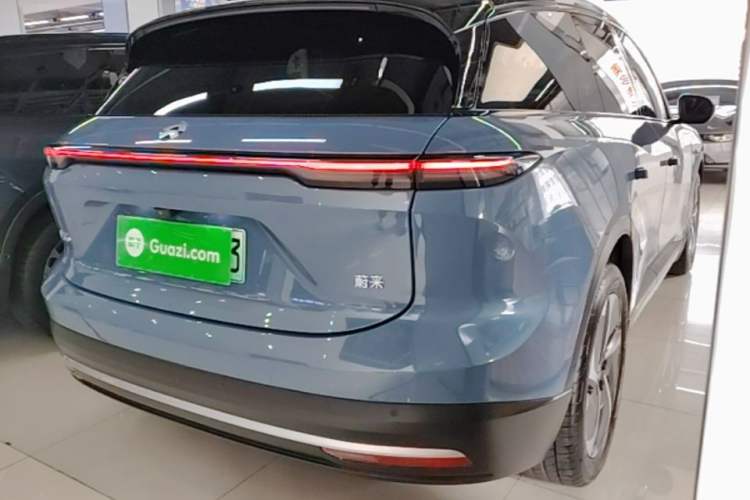Used Nio ES6 2024 75 kWh Rear Right 45 Deg