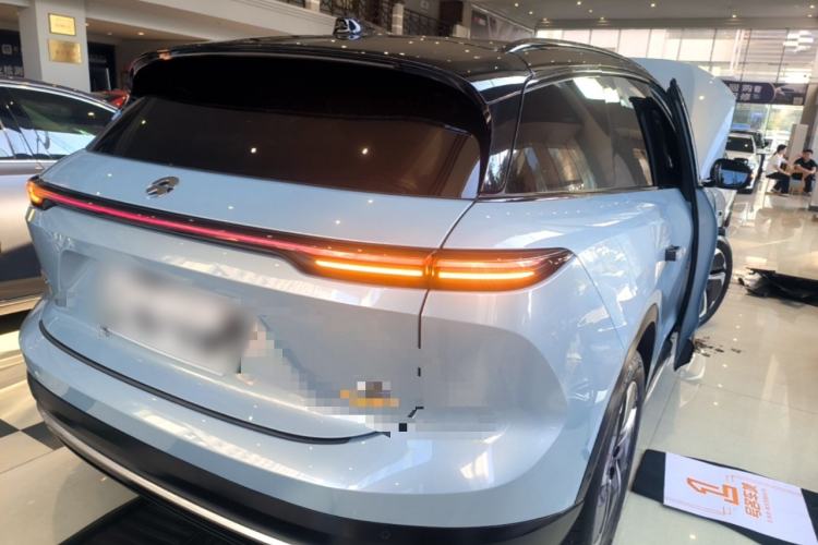 Used Nio ES6 2024 75 kWh Rear Right 45 Deg