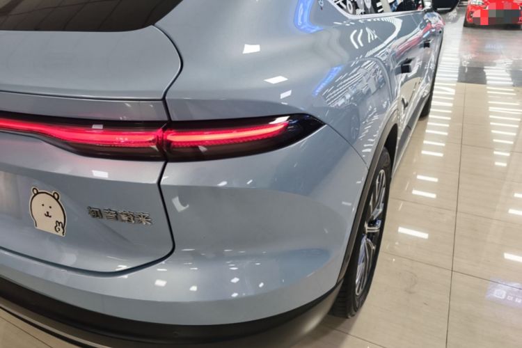 Used Nio ES6 2024 75 kWh Right Rear Taillight