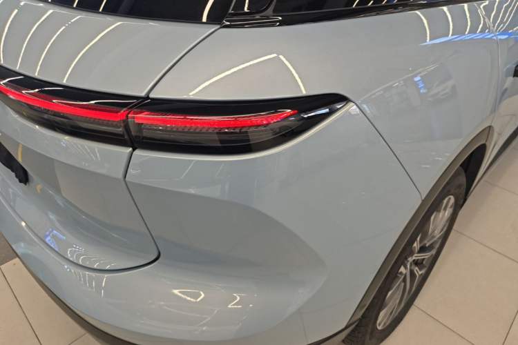 Used Nio ES6 2024 75 kWh Right Rear Taillight