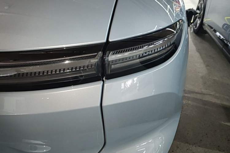 Used Nio ES6 2024 100kWh Right Rear Taillight