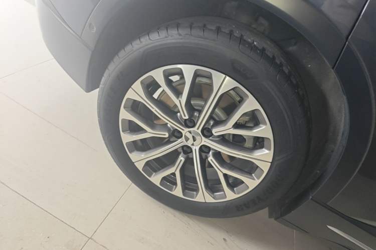 Used Nio ES6 2024 75 kWh Right Rear Wheel Hub