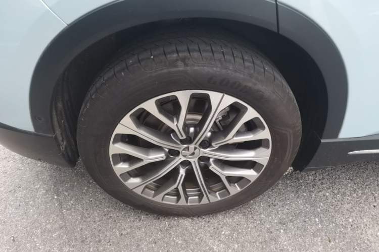 Used Nio ES6 2024 75 kWh Right Rear Wheel Hub