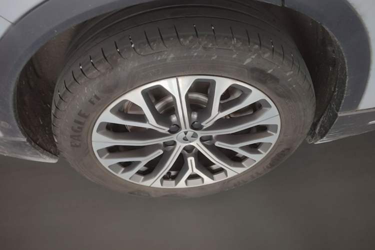 Used Nio ES6 2024 75 kWh Right Rear Wheel Hub