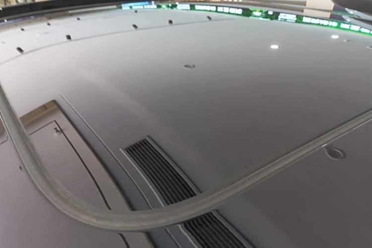 Used Nio ES6 2024 75 kWh Roof