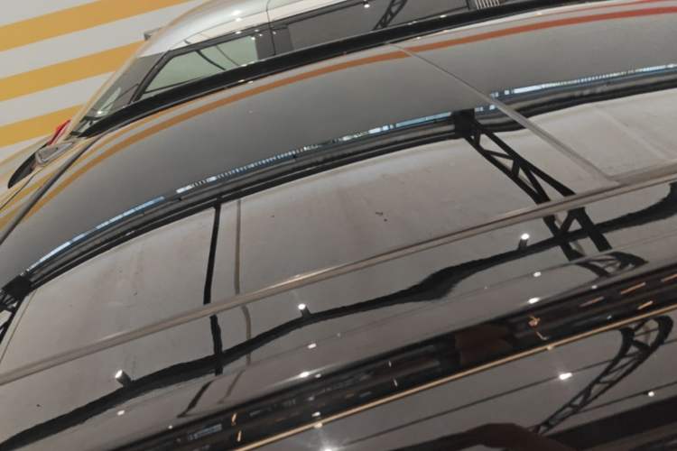 Used Nio ES6 2024 75 kWh Roof