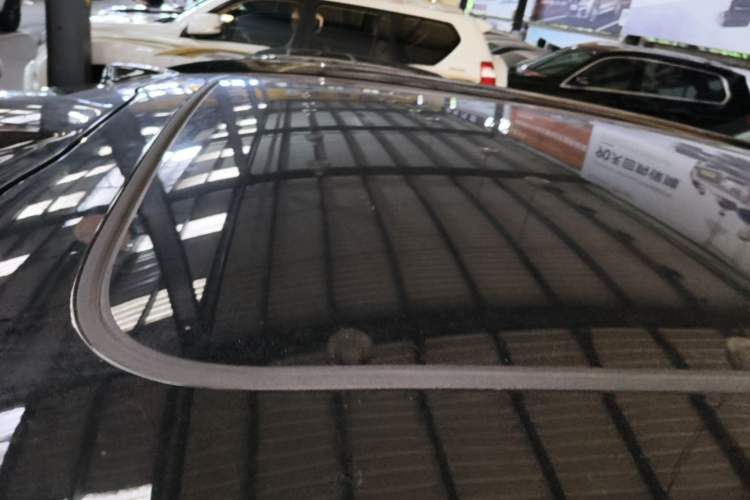 Used Nio ES6 2024 75 kWh Roof