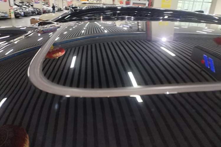 Used Nio ES6 2024 75 kWh Roof
