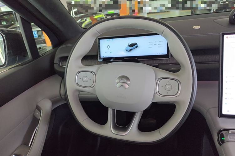 Used Nio ES6 2024 75 kWh Steering Wheel