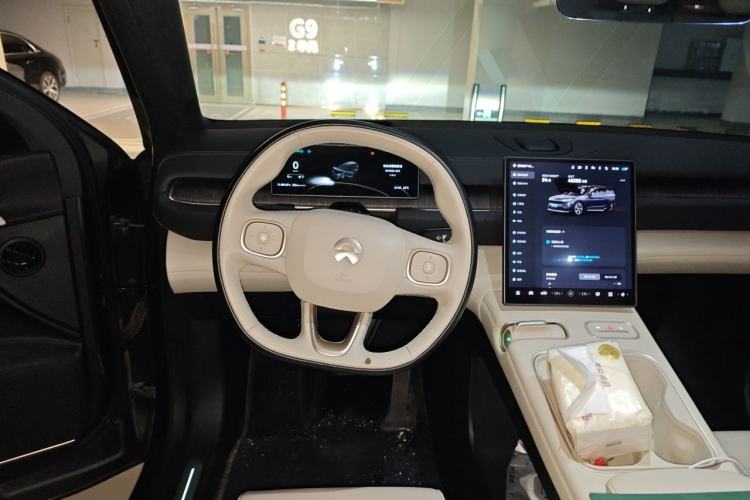 Used Nio ES6 2024 75 kWh Steering Wheel