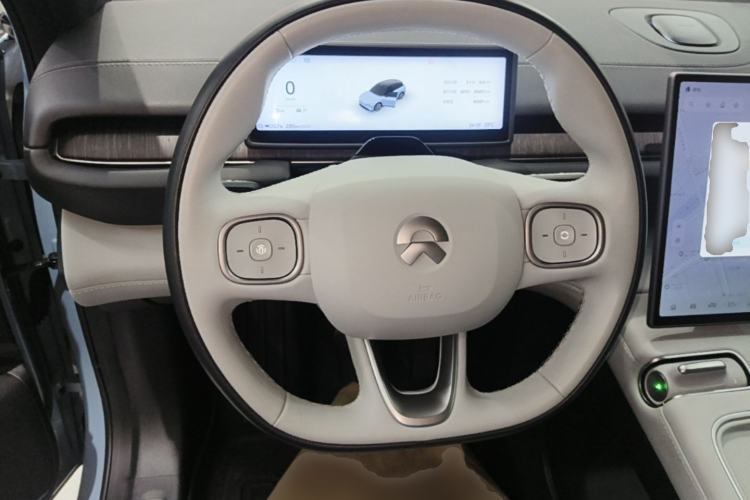 Used Nio ES6 2024 75 kWh Steering Wheel