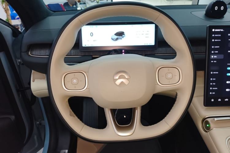 Used Nio ES6 2024 75 kWh Steering Wheel