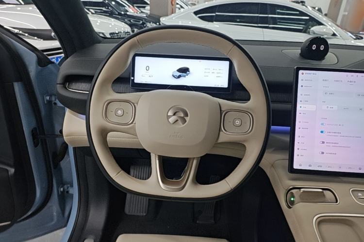 Used Nio ES6 2024 75 kWh Steering Wheel