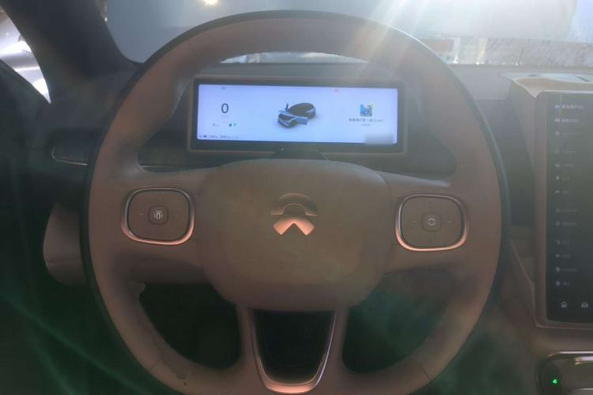 Used Nio ES6 2024 75 kWh Steering Wheel