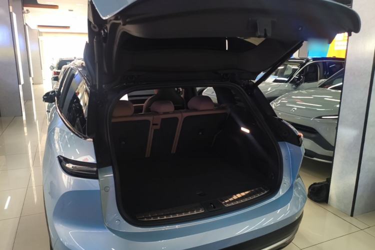Used Nio ES6 2024 75 kWh Trunk