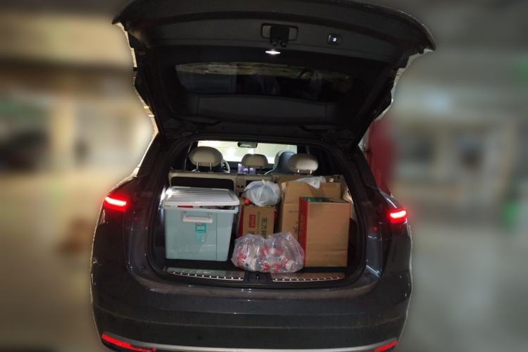 Used Nio ES6 2024 75 kWh Trunk