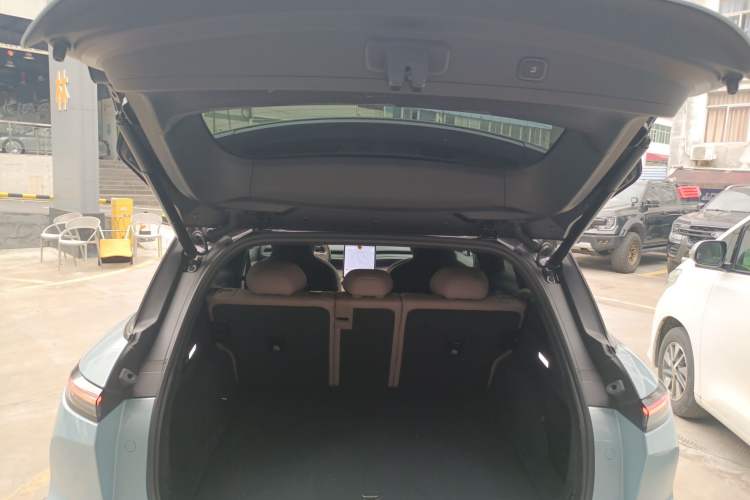 Used Nio ES6 2024 75 kWh Trunk