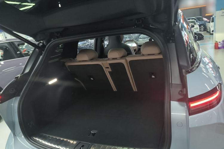 Used Nio ES6 2024 75 kWh Trunk