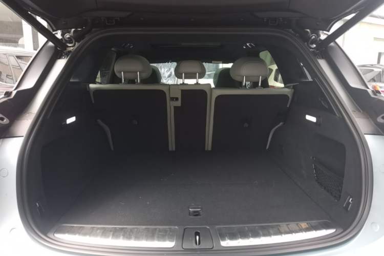 Used Nio ES6 2024 75 kWh Trunk