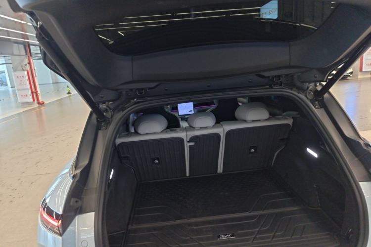 Used Nio ES6 2024 75 kWh Trunk