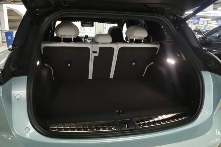 Used Nio ES6 2024 75 kWh Trunk