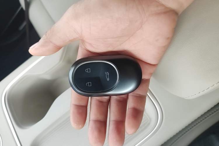 Used Nio ES6 2024 75 kWh Vehicle Key