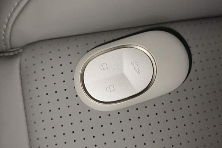 Used Nio ES6 2024 75 kWh Vehicle Key