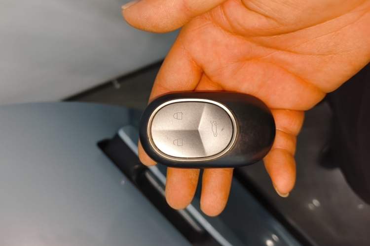 Used Nio ES6 2024 75 kWh Vehicle Key