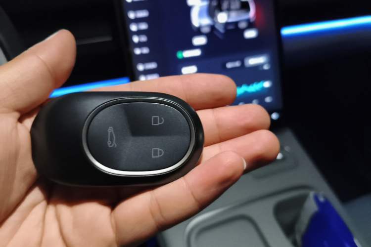 Used Nio ES6 2024 75 kWh Vehicle Key