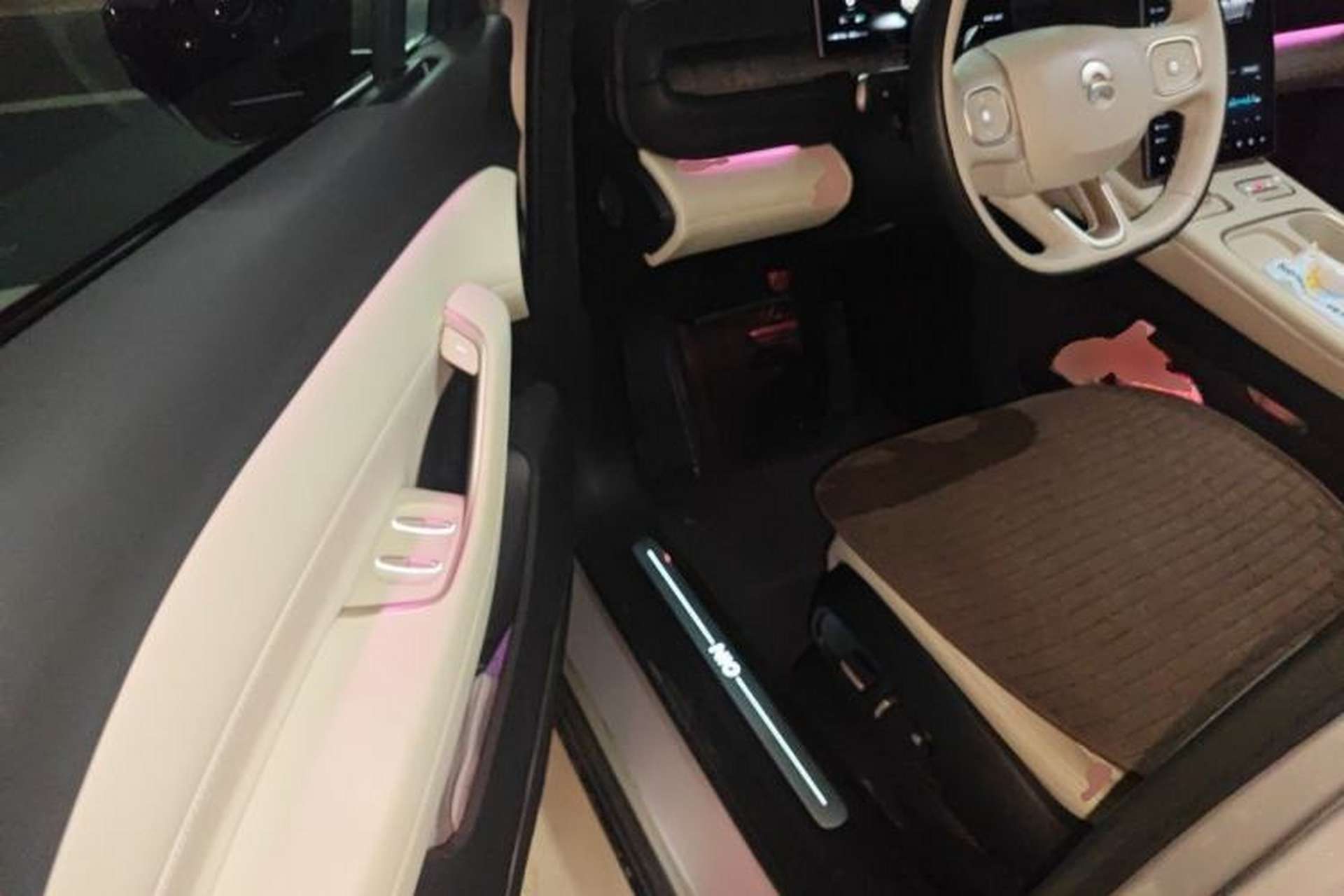 Used Nio ES6 2024 75 kWh Driver Seat