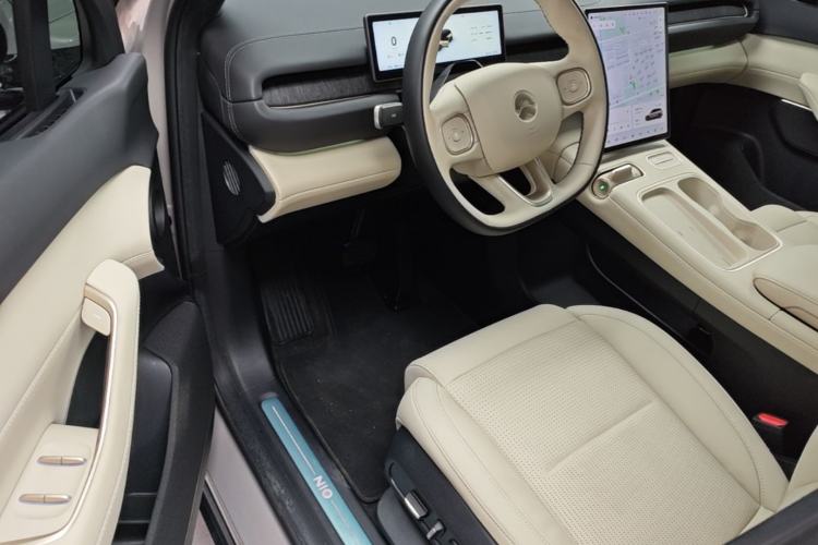 Used Nio ES6 2024 75 kWh Driver Seat