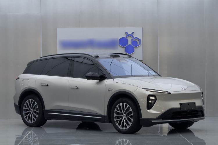 Used Nio ES6 2024 75 kWh Exterior 3