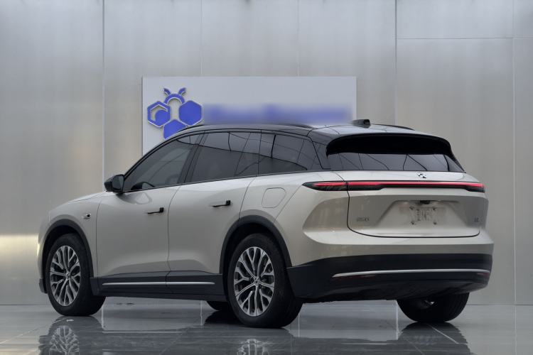 Used Nio ES6 2024 75 kWh Exterior 7