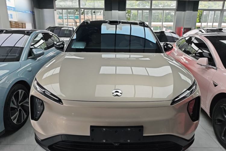 Used Nio ES6 2024 75 kWh Front