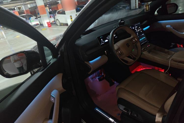 Used Nio ES6 2024 75 kWh Driver Seat